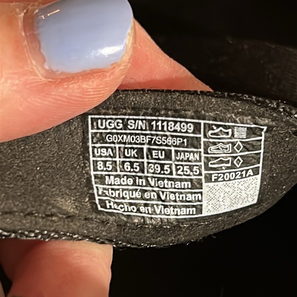 Black Ugg Platform Sandals SZ 8.5 - Picture 7 of 8